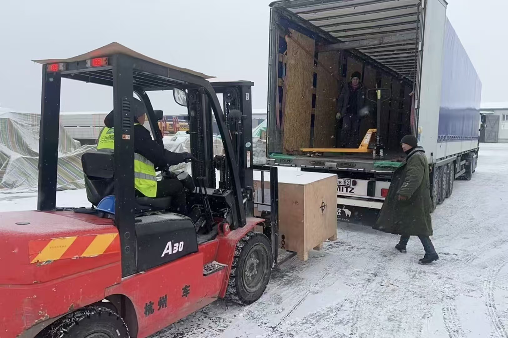 如何选择可靠的中亚国际汽运物流服务商？