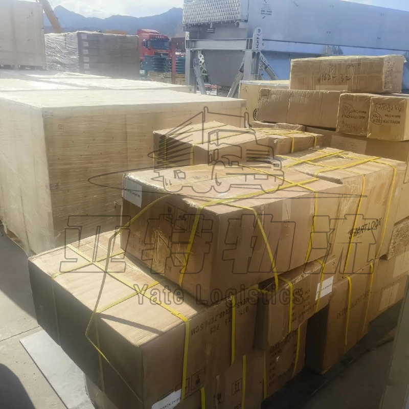 贾拉拉巴德汽运拼箱