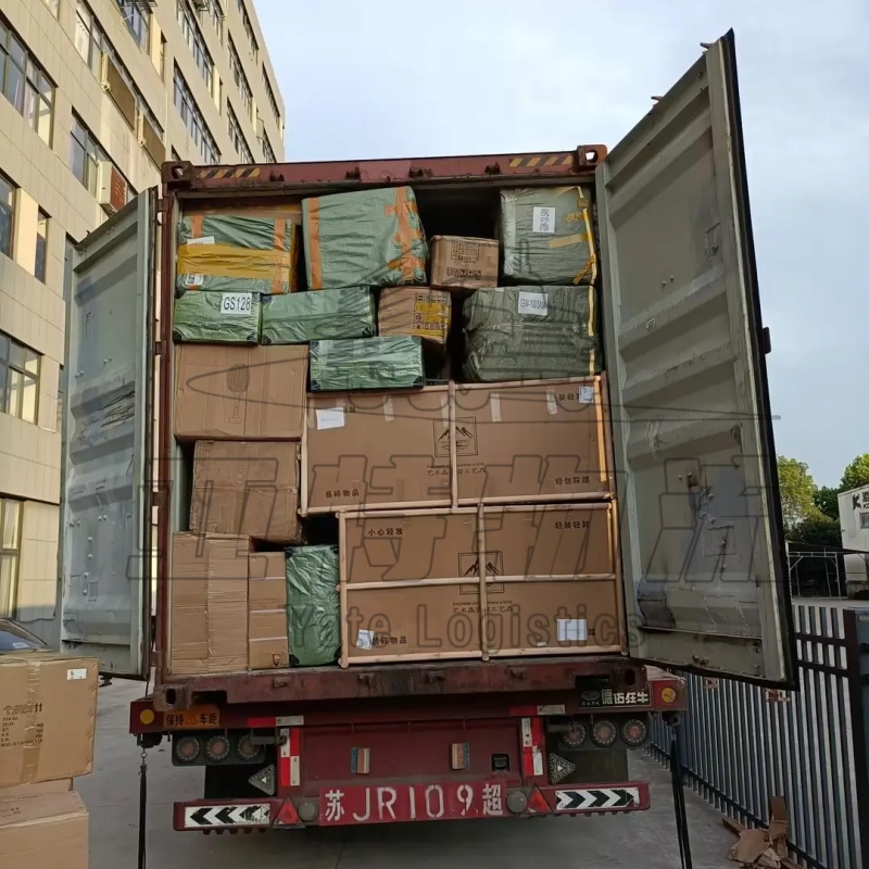 乌兹公路物流配送